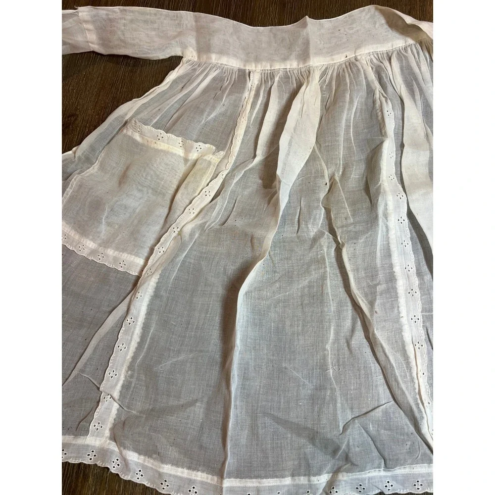 Vintage White Cotton Eyelet Lace Half Apron Pocket Victorian Style Cottagecore